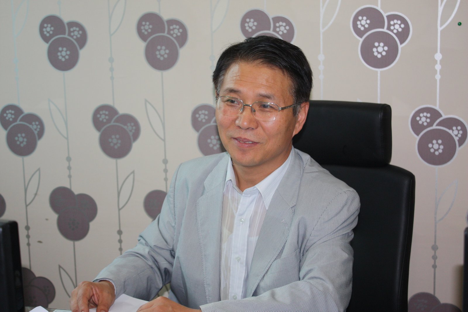  ♥ 김 성 중동메디칼 이사장