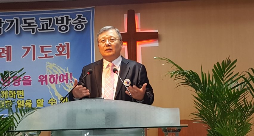 ♥ 만나를 먹이시는 박찬영 목사님!!!