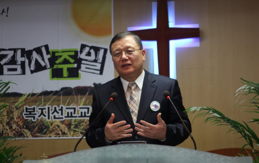 ♥ 만나를 공급하시는 박찬영 목사님!!!