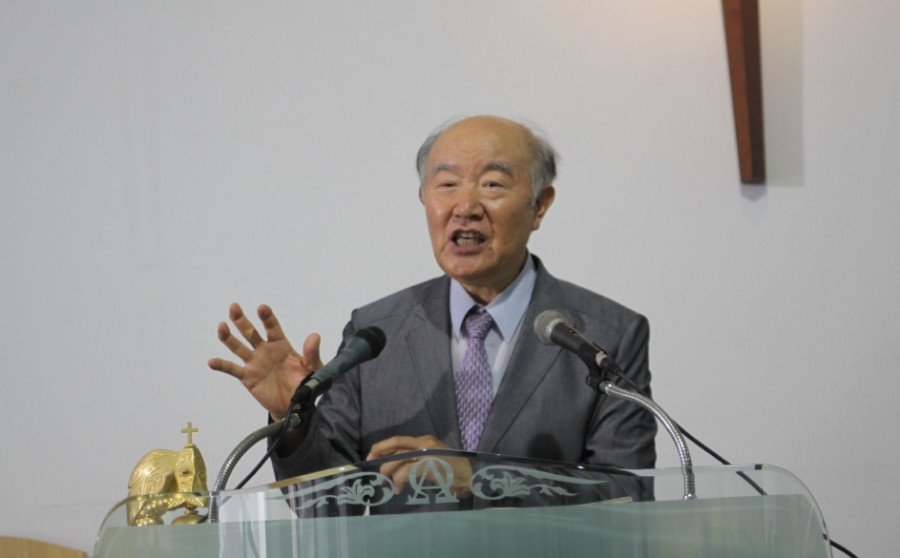 ♥ 만나를 먹이시는 김진영 목사님!!!